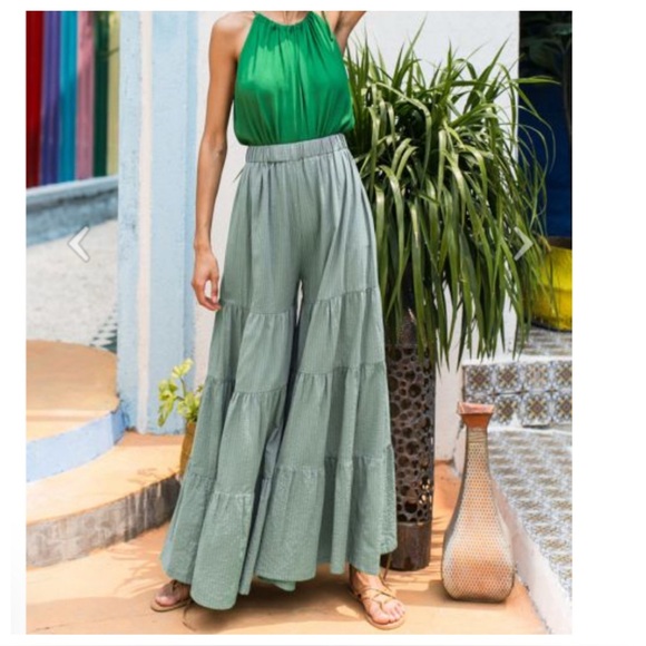 Chicwish Sunny Days Wide Leg Pants High Waist Casual Boho NWT Size M/L Green - Picture 1 of 14